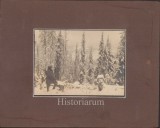 P2/199 V&acirc;nător cu pușcă iarna &icirc;n pădure, perioada interbelică, Ardeal