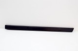 Bandou inferior ușă dreapta spate AUDI A8 D2 4D2, 4D8 2000 13686043