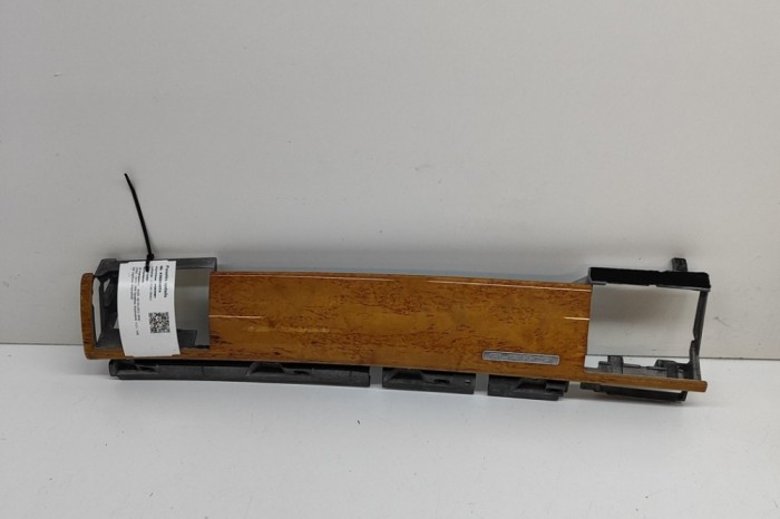 nerasta AUDI A8 D3 4E2, 4E8 2006 OEM: 4E2857185K 30254974