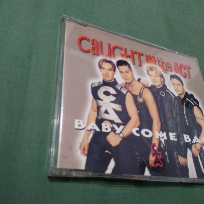 CD CAUGHT IN THE ACT -BABY COME BACK RARA!!!! ORIGINAL