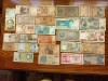 Lot nr. 11 : Mixt de bancnote Romania si alte state - 25 bancnote