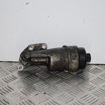 Carcasa filtru de ulei OPEL MERIVA B 2011 OEM: 555607481436101049 1568177 foto