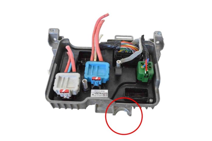 Modul de confort TESLA MODEL Y 2022 OEM: 1583991-03-C 24596687