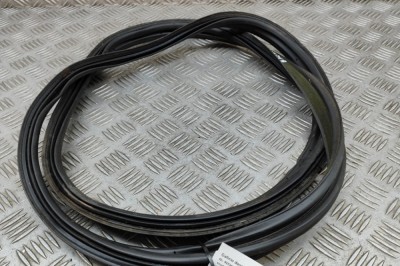 Garnitura de cauciuc haion TOYOTA GT 86 Coupe ZN6_ 2012 OEM: SU003-01469 25345101 foto