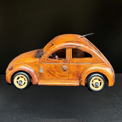 Mașină clasică tip Beetle din lemn &amp;ndash; China foto