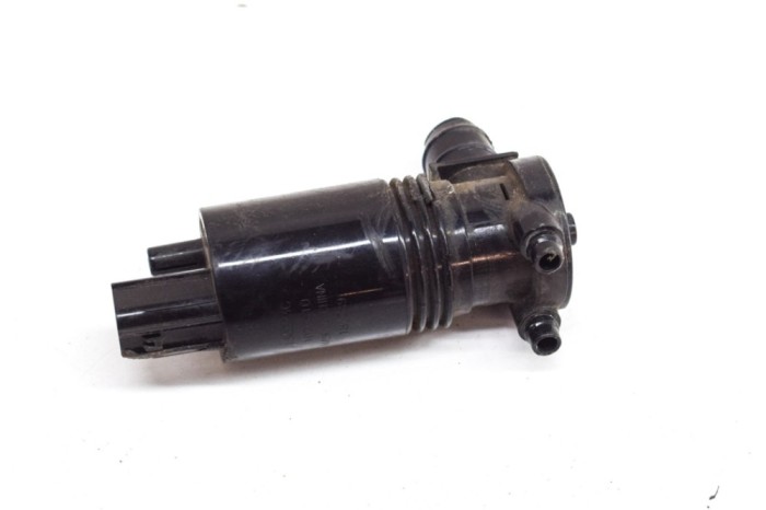 Motor rezervor lichid de parbriz VOLVO V40 Hatchback 2014 OEM: 187289,130323C,1026810 14329773
