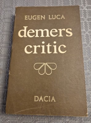 Demers critic Eugen Luca cu autograf foto