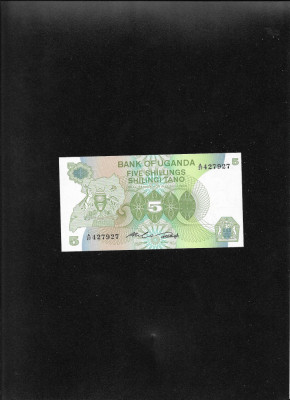 Uganda 5 shillings shilingi 1982 seria427927 unc foto