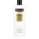 TRESemm&eacute; Keratin Smooth balsam pentru par indisciplinat 400 ml