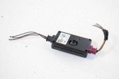 Amplificator de antena BMW 3 F30, F80 2013 OEM: 9231443 3869275