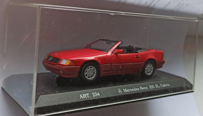 Macheta Mercedes-Benz 320 SL Cabrio R129 1990 - Detail Cars 1/43 foto