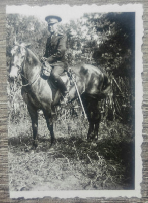 Militar roman cu sabie, calare// fotografie perioada interbelica foto