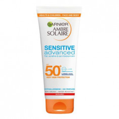 Lapte cu protectie solara pentru piele sensibila Ambre Solaire SPF 50 - 200 ml foto