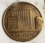 QW20 7 - Medalie - tematica medicina - Institutul Dr I Cantacuzino - Bucuresti - semicentenar - 1921 - 1971