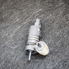 Motor rezervor lichid de parbriz OPEL ASTRA J 2011 OEM: 13250357 | 3248641