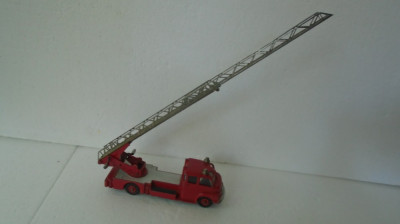 Bnk jc Dinky 956 Bedford Turntable Fire Escape foto