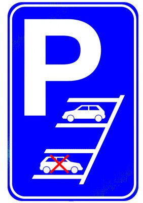 Reverse parking only sign foto