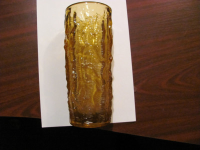 PVM - Vaza sticla galbena / cristal veche superba groasa in carne H = 23 cm foto