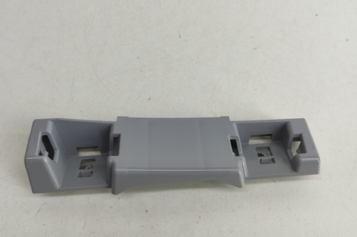 Suport prag lateral st&acirc;nga față MERCEDES-BENZ S W222, V222, X222 2013 OEM: A2226980127 28024734