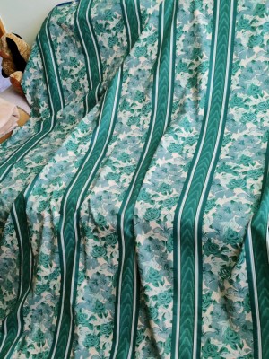 Draperie model deosrbit foto