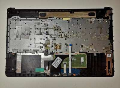 HP Pavilion Model 15-da0194nq Palmrest + Tastatura foto