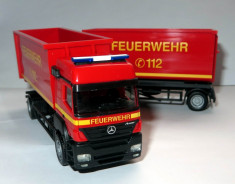 Herpa Mercedes AXOR containere Feuerwehr 1:87 foto