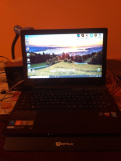 Laptop i7 foto