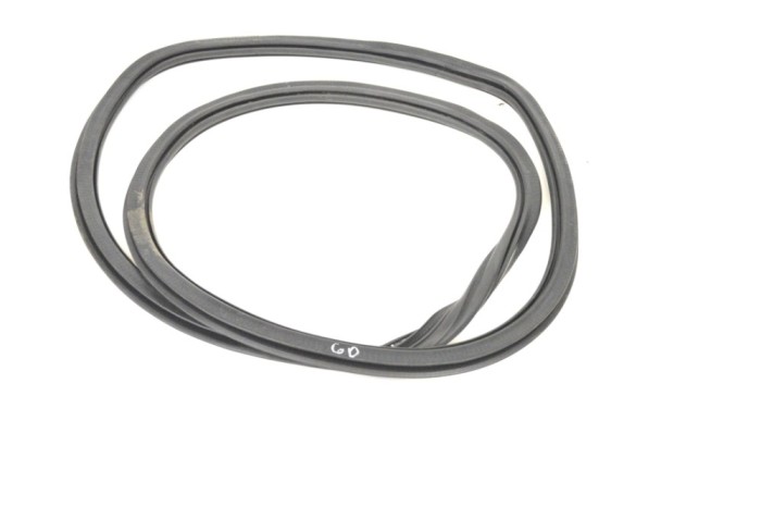 Garnitura ușă dreapta spate AUDI Q5 FY 2019 OEM: 80A833721D 12685695