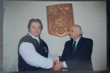 Fotografie, Corneliu Vadim Tudor intr-una dintre intalnirile sale