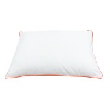 Perna pentru dormit Caressa, cu snur, fibra siliconica + bumbac, alba, 50 x 70 cm