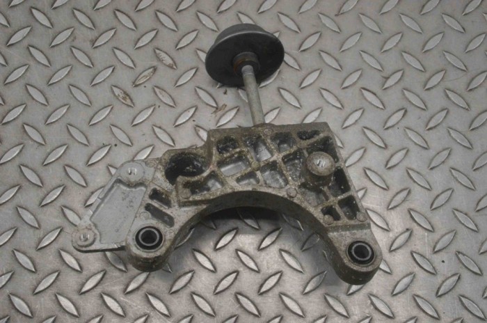 Suport motor st&acirc;nga JAGUAR I-PACE X590 2020 OEM: J9D3-3D101-AE 23506598