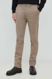 United Colors of Benetton pantaloni barbati, culoarea maro, mulata