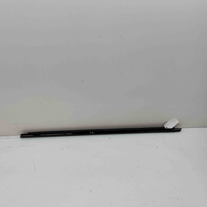 Chedar geam ușă st&acirc;nga față BMW X7 G07 2022 OEM: 7444093