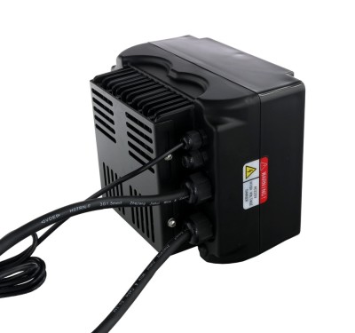 ProGARDEN AquaMatic VFA10LM 2200 Controler VFD 20-50Hz, 2.2kW, 1x230V-in, 1x230V-out, compact, LED ProAdvanced PowerfulTools foto