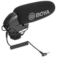 Microfon shotgun Boya BY-BM3032 supercardioid pentru DSLR si camere video foto