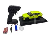 Mașină cu telecomandă BMW XM verde scara 1:24 cu lumini sunete fum uși și capote deschizabile