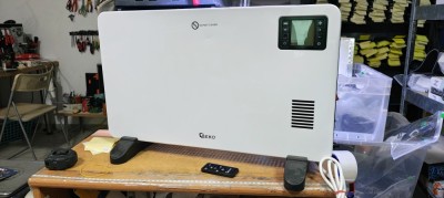 Radiator Geko 2300W cu Telecomanda s i Wi-Fi foto