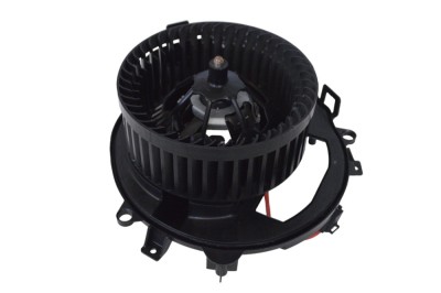Ventilator aeroterma VW PASSAT Variant B8 3G5 2018 OEM: 3Q2819021A 20578359 foto