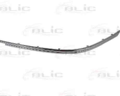 Bandou bara BMW Seria 5 Touring (E39) BLIC 5703 05 00659281P Bandou bara BMW Seria 5 Touring (E39) BLIC 5703 05 00659281P