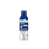 Spuma de ras Gillette Series revitalizanta cu Ceai Verde, 200 ml