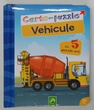 VEHICULE , CARTE - PUZZLE , CU 5 PUZZLE- URI , ANII '2000 , * MICI DEFECTE COTOR