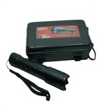 Electrosoc Autoaparare Piranha 3800KV, Full Metal, Lanterna 400 lumeni, Acumulator 4000mAh, Ideallstore