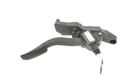 Pedala de accelerație JAGUAR XE X760 2016 OEM: GX73-9F836-DA 14188193 foto
