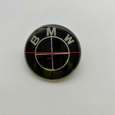 Emblema capota BMW neagra