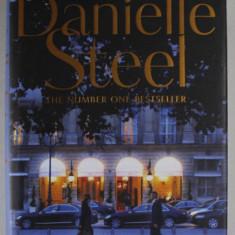 COMPLICATIONS by DANIELLE STEEL , 2021