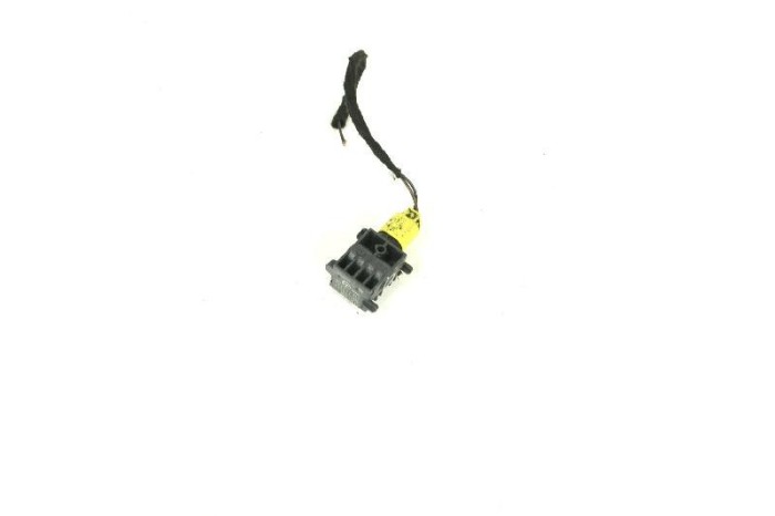 Senzor de impact lateral st&acirc;nga MERCEDES-BENZ VIANO W639 2013 OEM: 0038202326,965230512 10039999