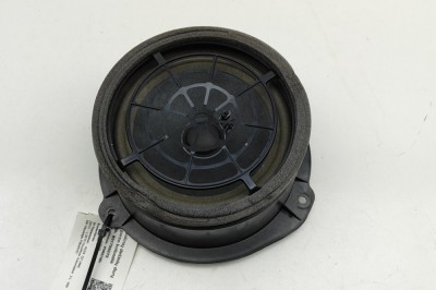 Difuzor ușă dreapta spate AUDI Q7 4M 2016 OEM: 4M0035411 | 31799275 foto