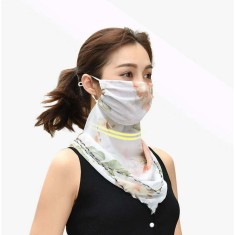 Masca protectie MBrands cu esarfa ,model floral Verde/Alb