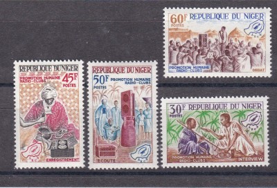 Niger 1965 educatie radio MI 109-112 . MNH foto