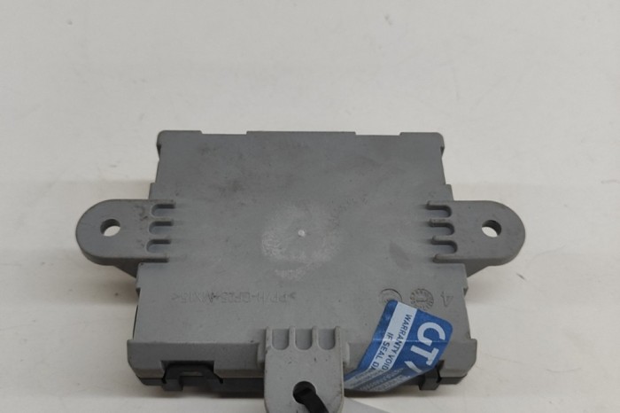 Modul de control ușă dreapta față LAND ROVER RANGE ROVER VELAR L560 2018 OEM: J8A2-14D617-CC 30032792